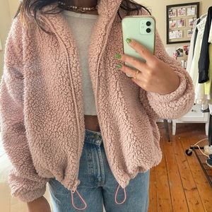 Urban Outfitters light pink fuzzy jacket. Women’s size medium.